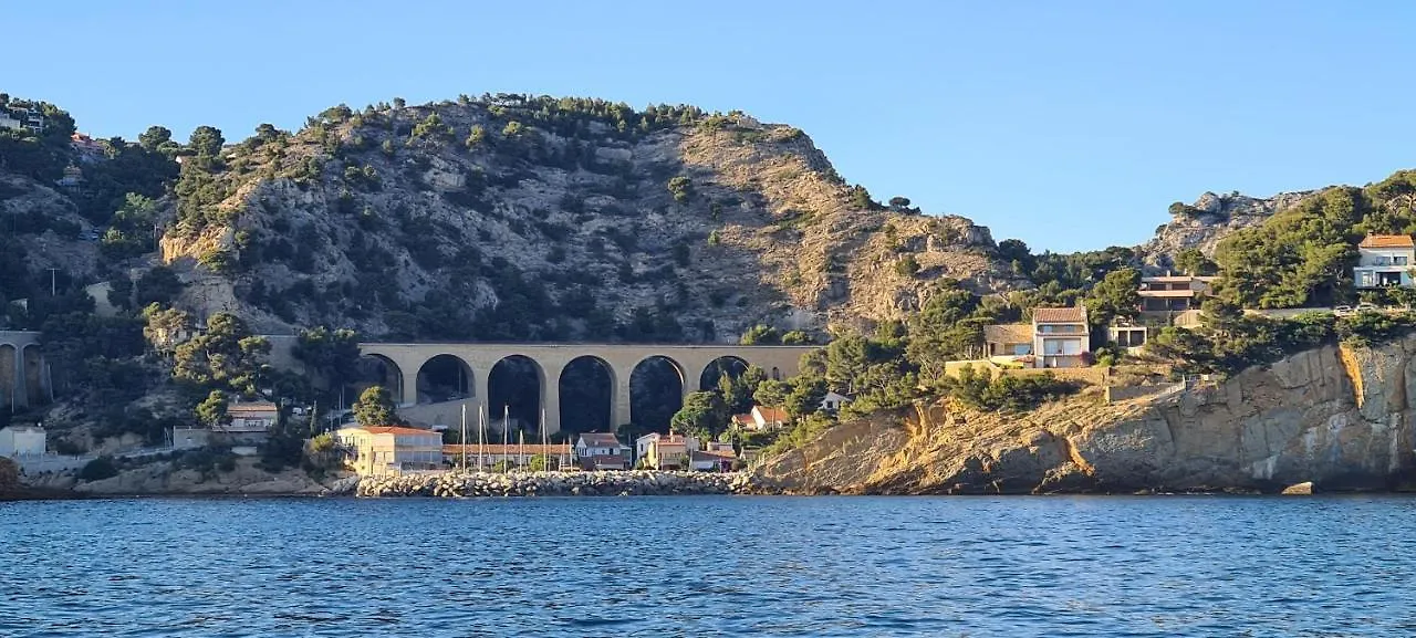 Bel appartement avec vue panoramique sur le port Carry-le-Rouet